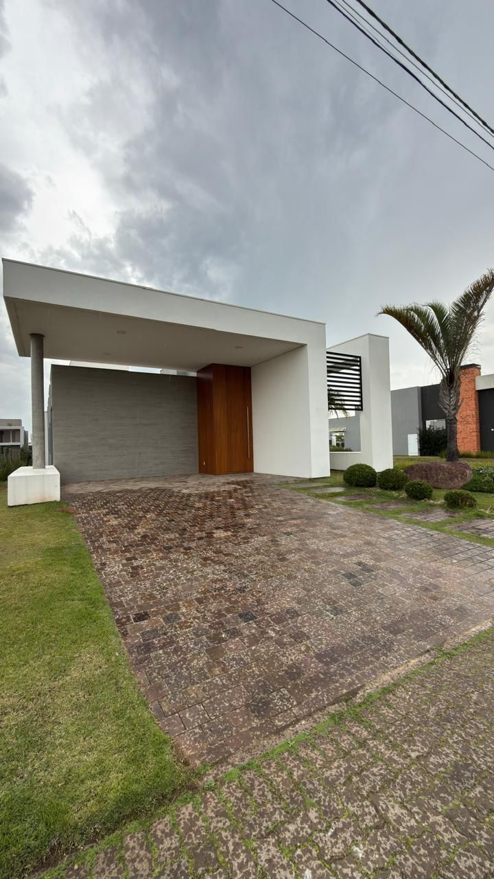 Casa de Condomínio para venda no bairro Centenário em Torres