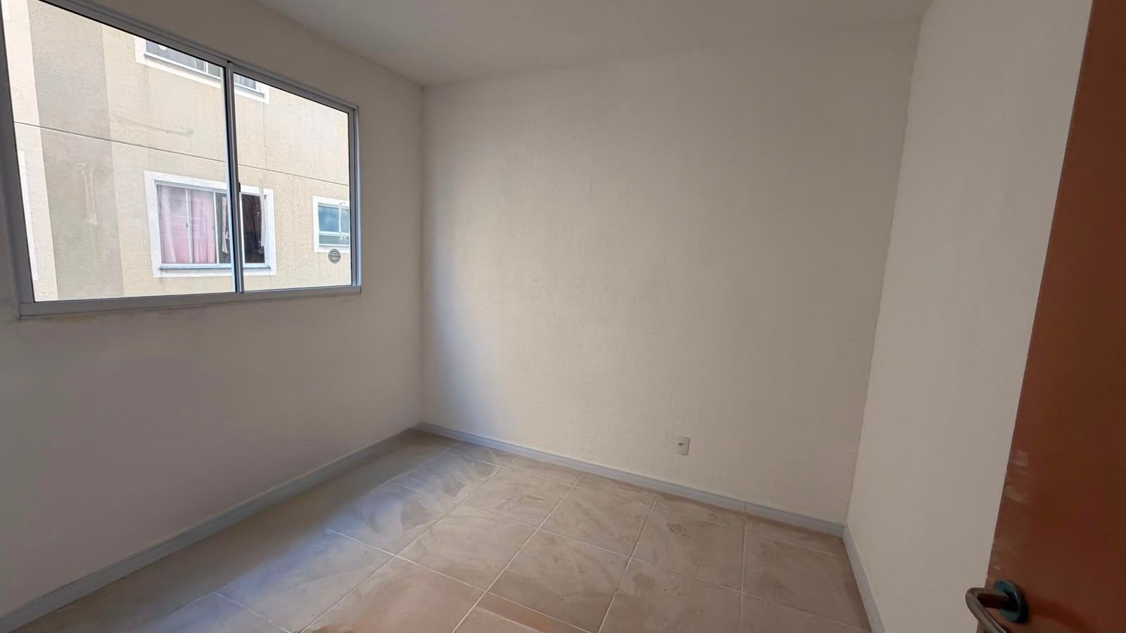 Apartamento para venda no bairro Restinga em Porto Alegre