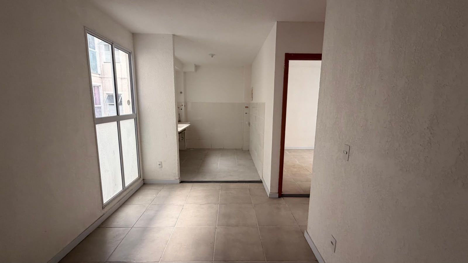 Apartamento para venda no bairro Restinga em Porto Alegre