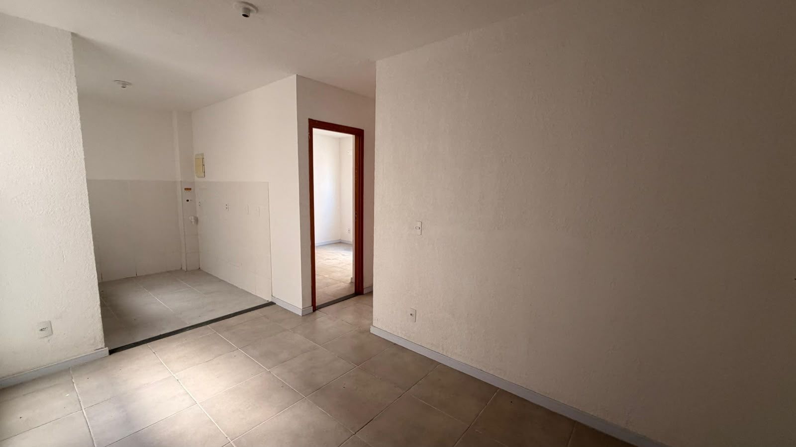 Apartamento para venda no bairro Restinga em Porto Alegre