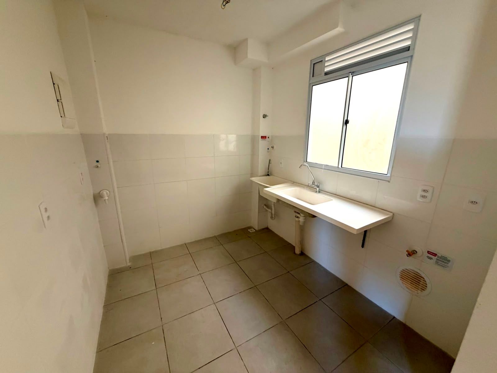 Apartamento para venda no bairro Restinga em Porto Alegre