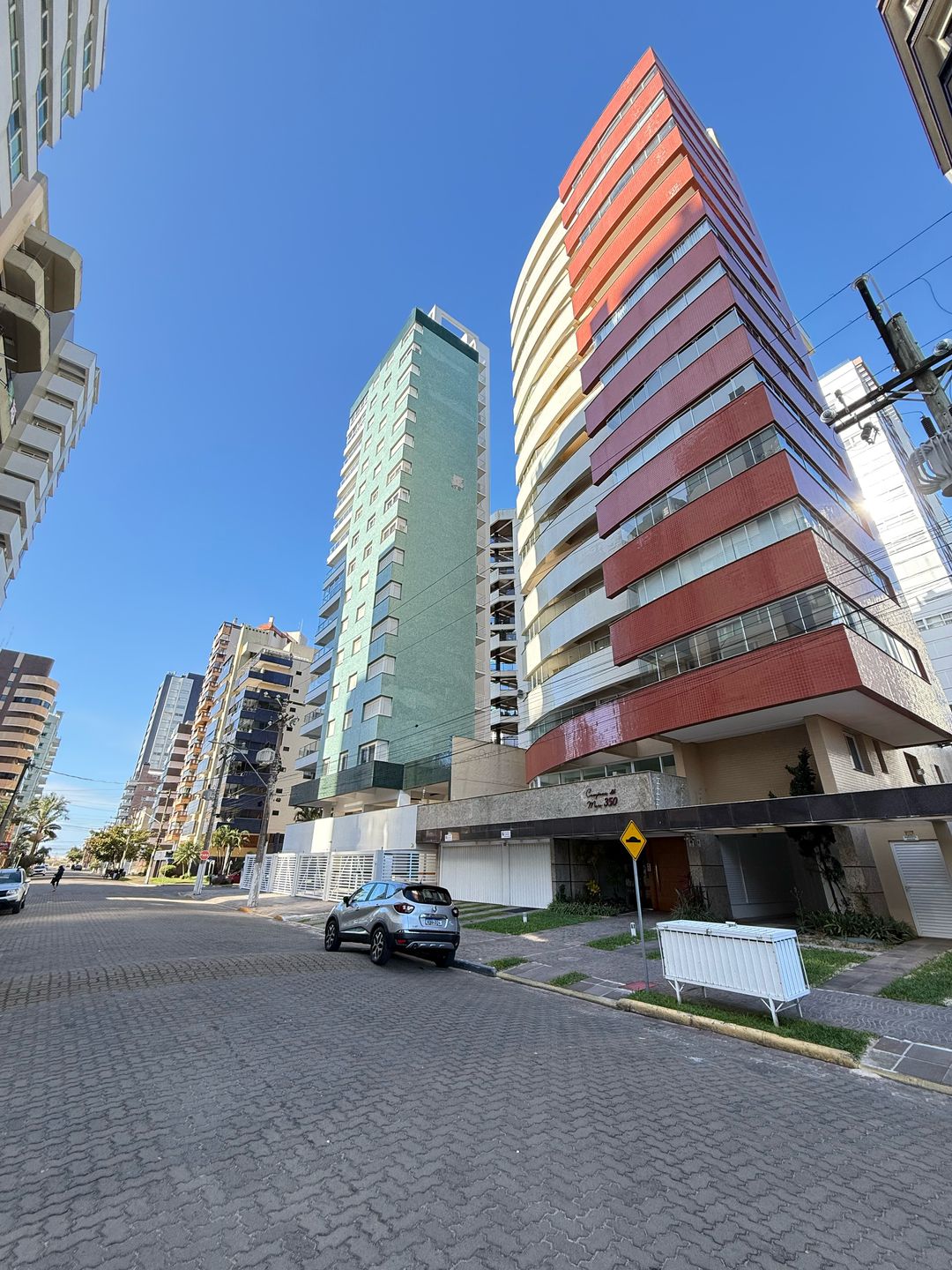Cobertura para venda no bairro Praia Grande em Torres
