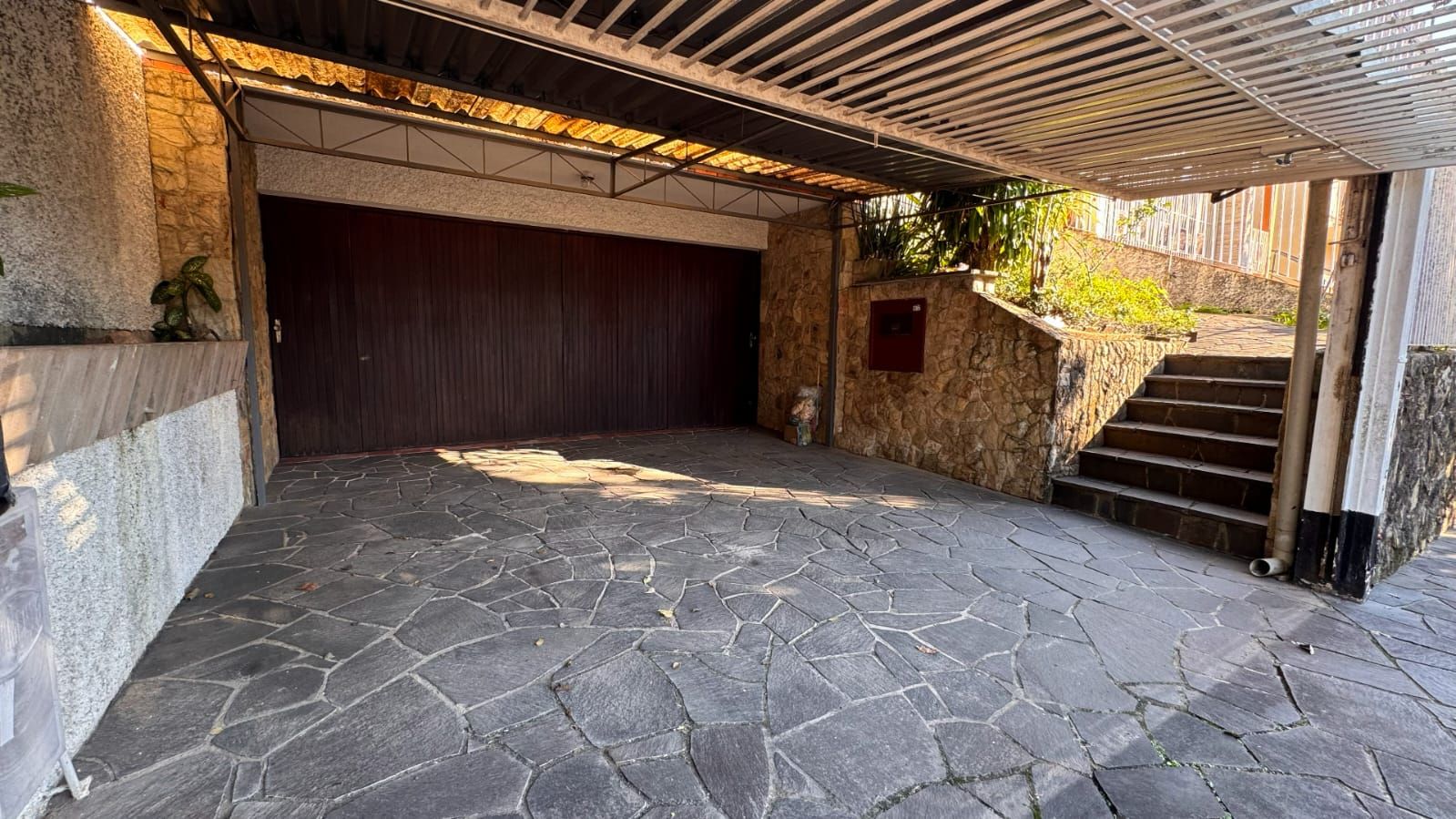 Casa para venda no bairro Petrópolis em Porto Alegre