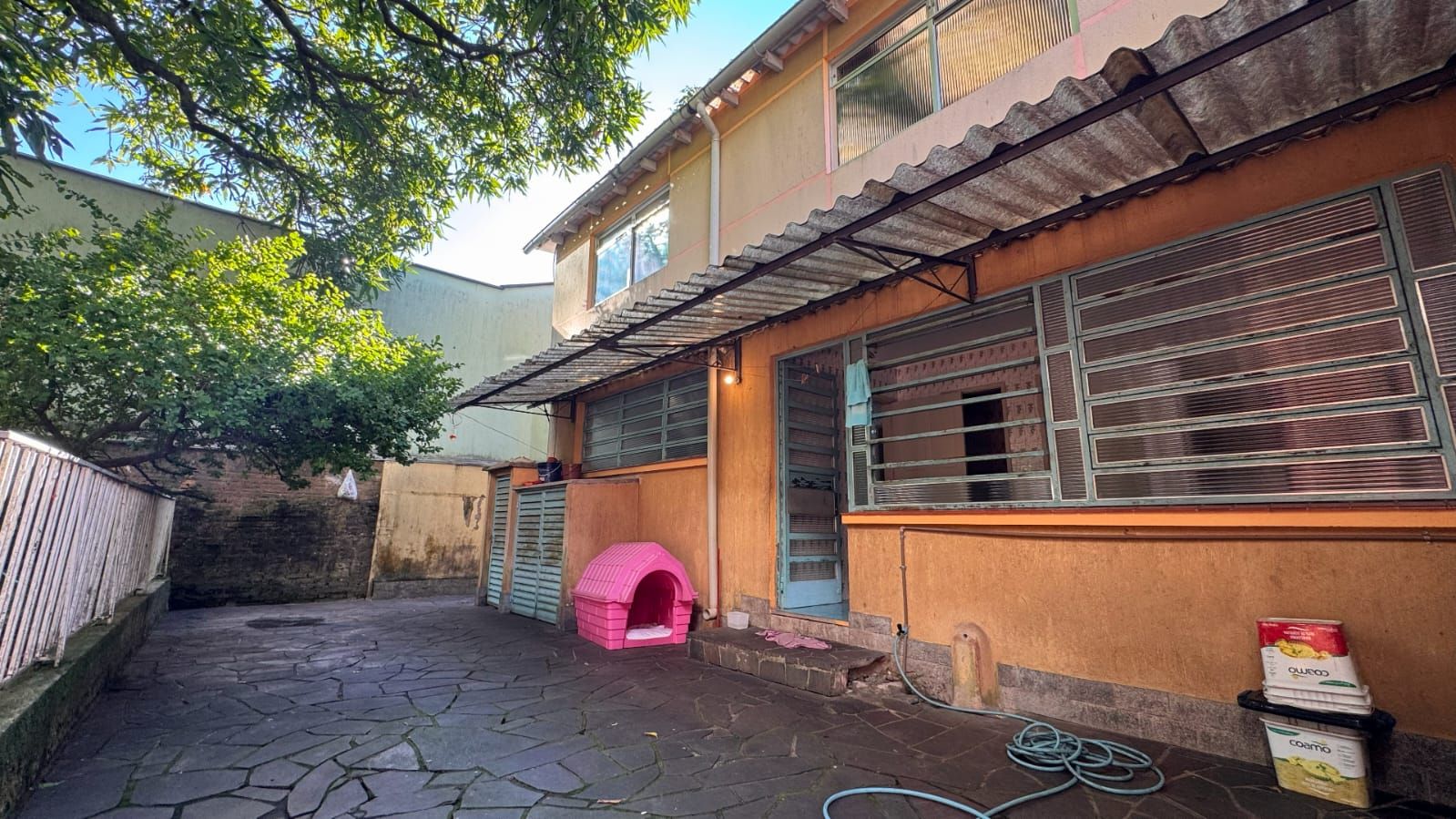 Casa para venda no bairro Petrópolis em Porto Alegre