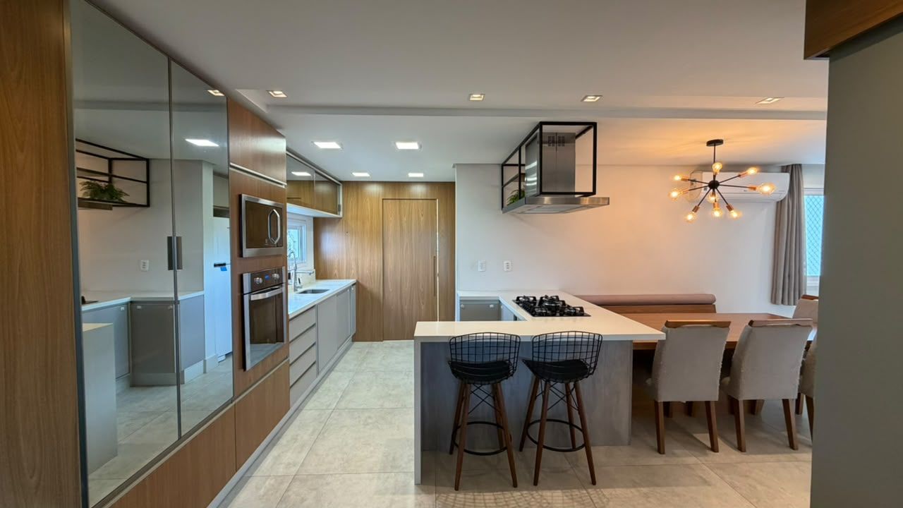 Apartamento para venda no bairro Panazzolo em Caxias do Sul