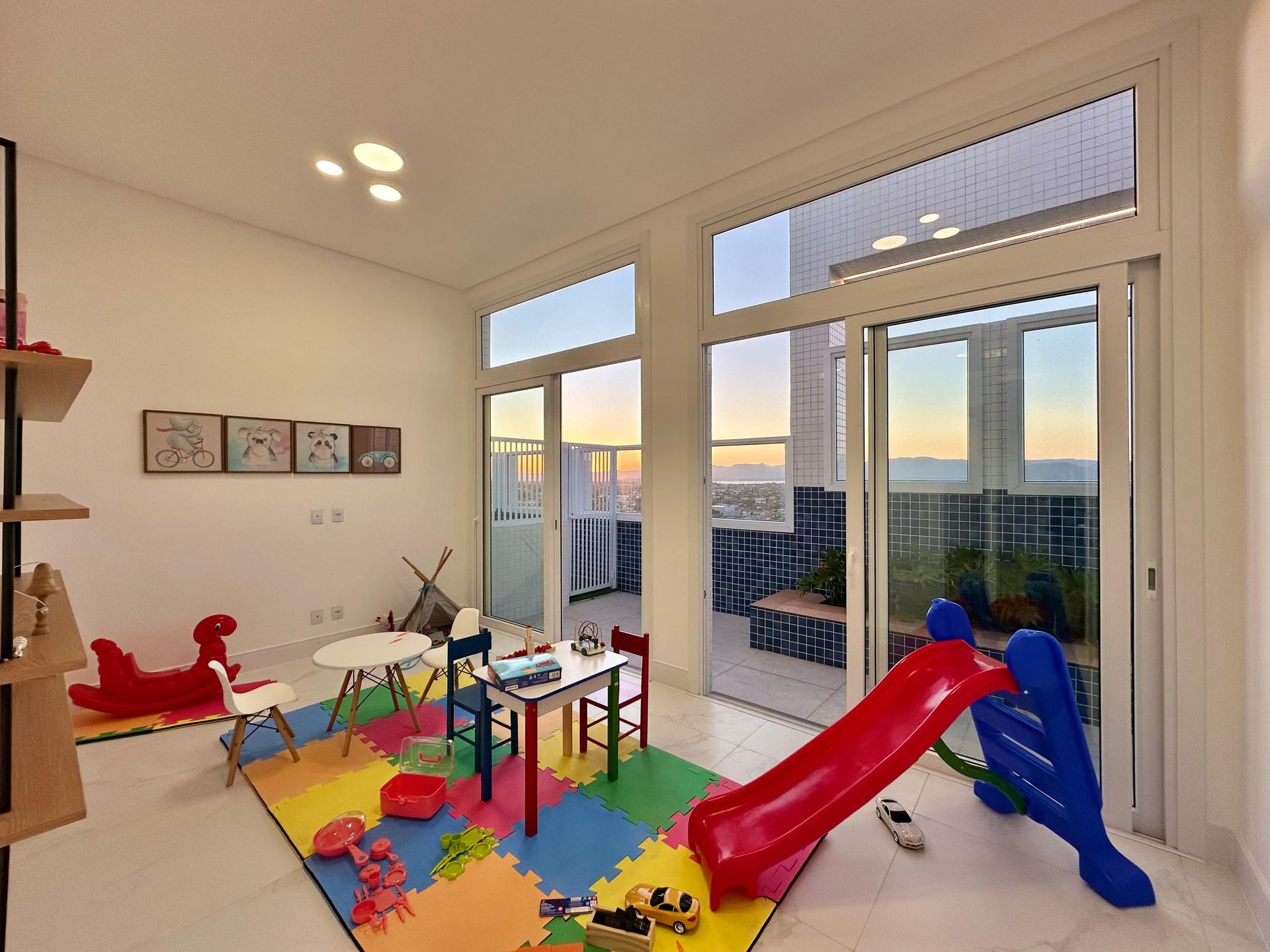 Apartamento para venda no bairro Centro em Capão da Canoa