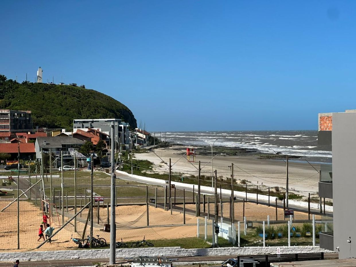 Apartamento para venda no bairro Praia da Cal em Torres