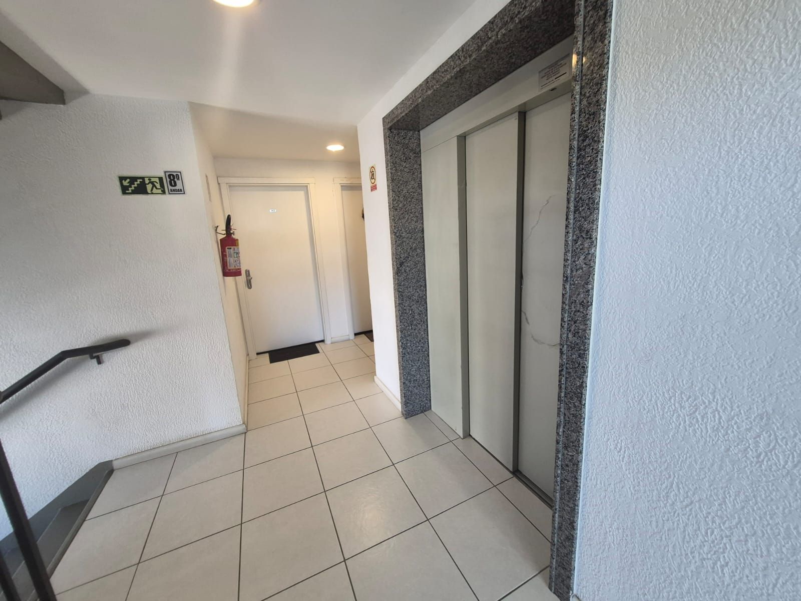 Apartamento para venda no bairro São José em Porto Alegre