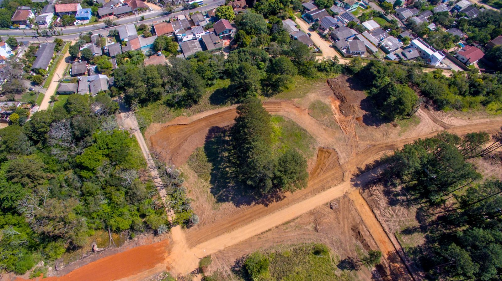 Terreno em Condomínio para venda no bairro Centro em Viamão