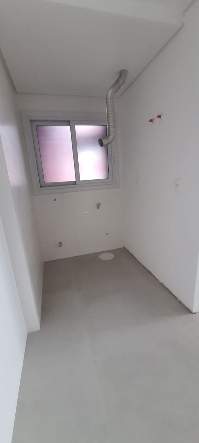 Apartamento 3 quartos sendo 2 suítes para venda no bairro Predial em Torres