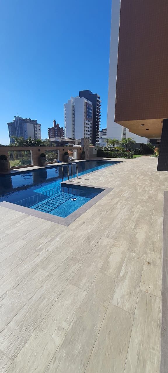 Apartamento 3 quartos sendo 2 suítes para venda no bairro Predial em Torres