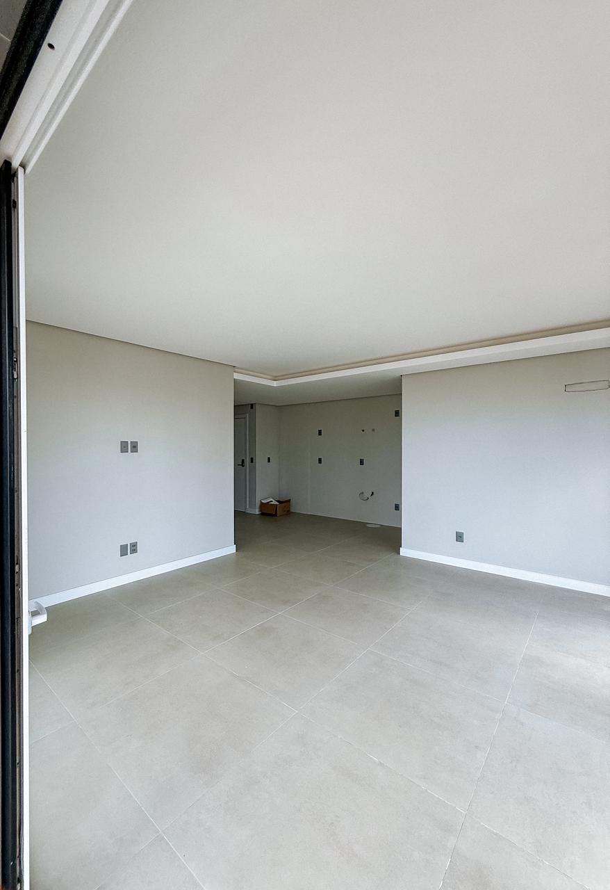 Apartamento 2 quartos sendo 1 suíte para venda no bairro Predial em Torres