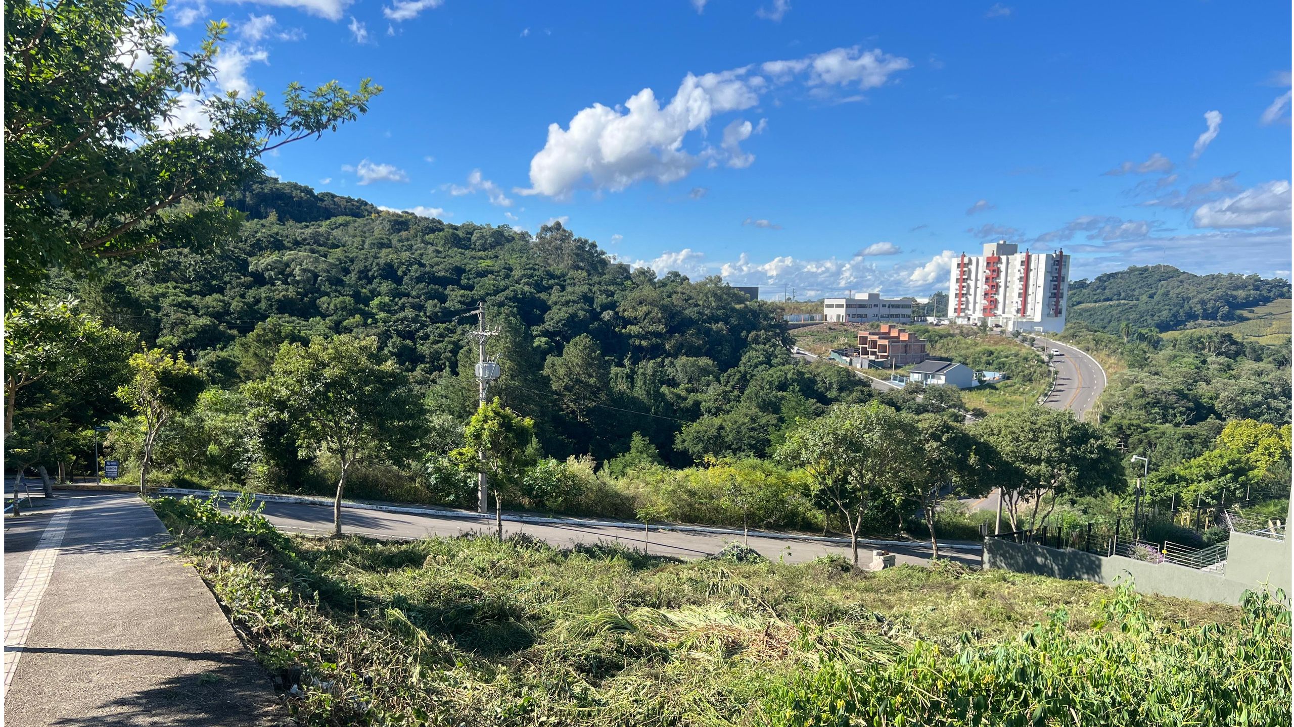 Lote para venda no bairro Universitário em Bento Gonçalves