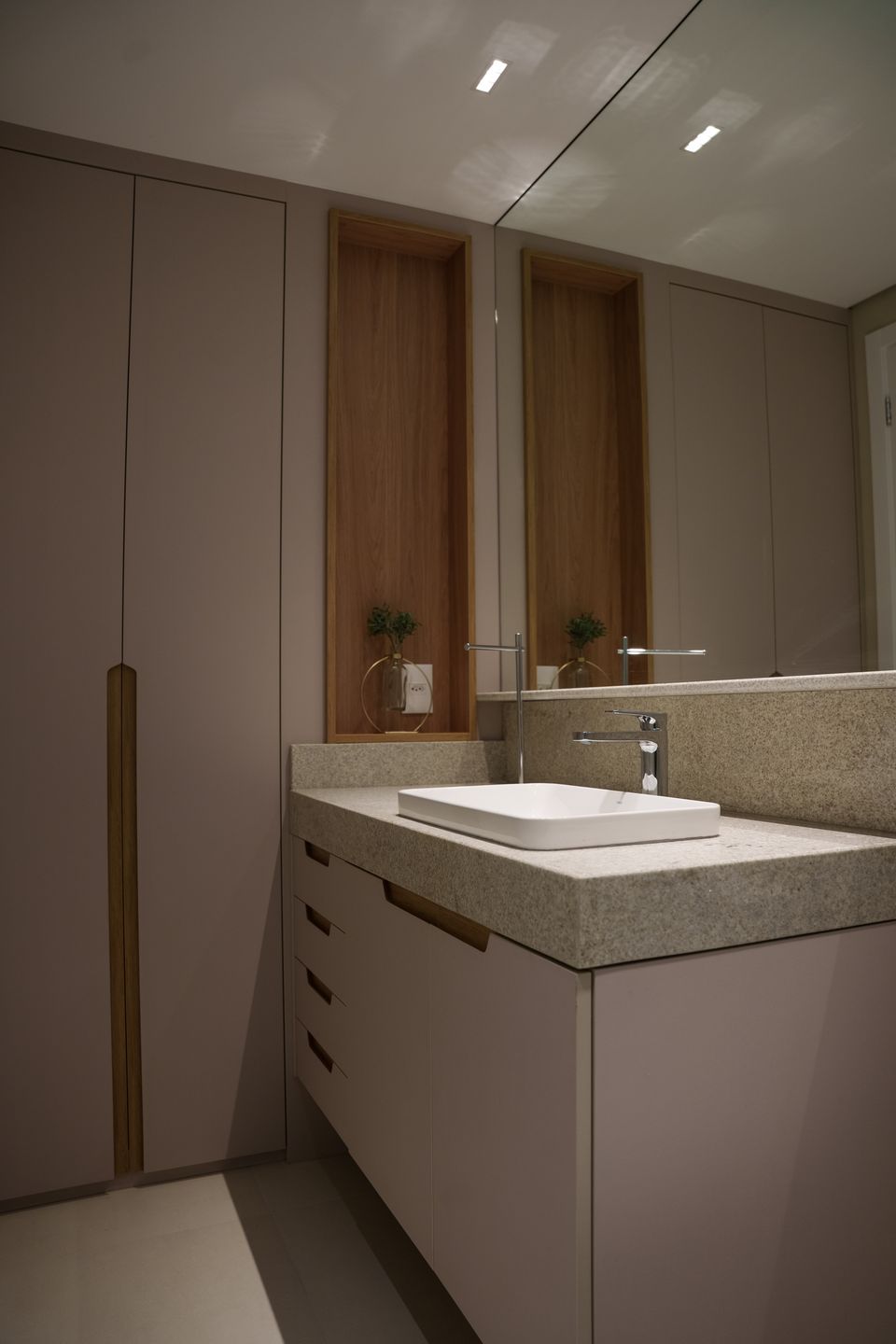 Apartamento 3 quartos sendo 1 suíte para venda no bairro Petrópolis em Caxias do Sul