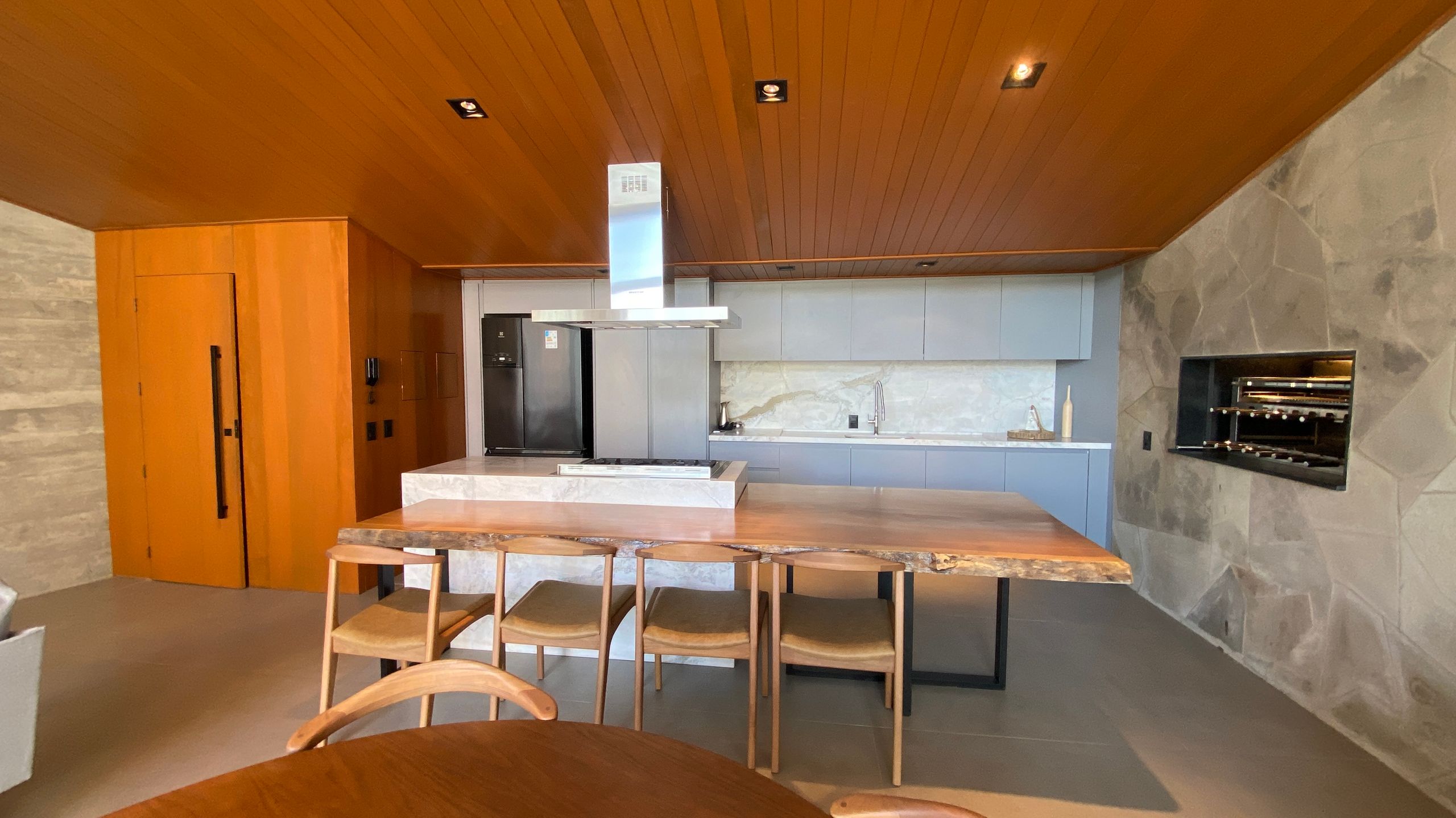 Apartamento 2 quartos sendo 2 suítes para venda no bairro Bavaria em Gramado