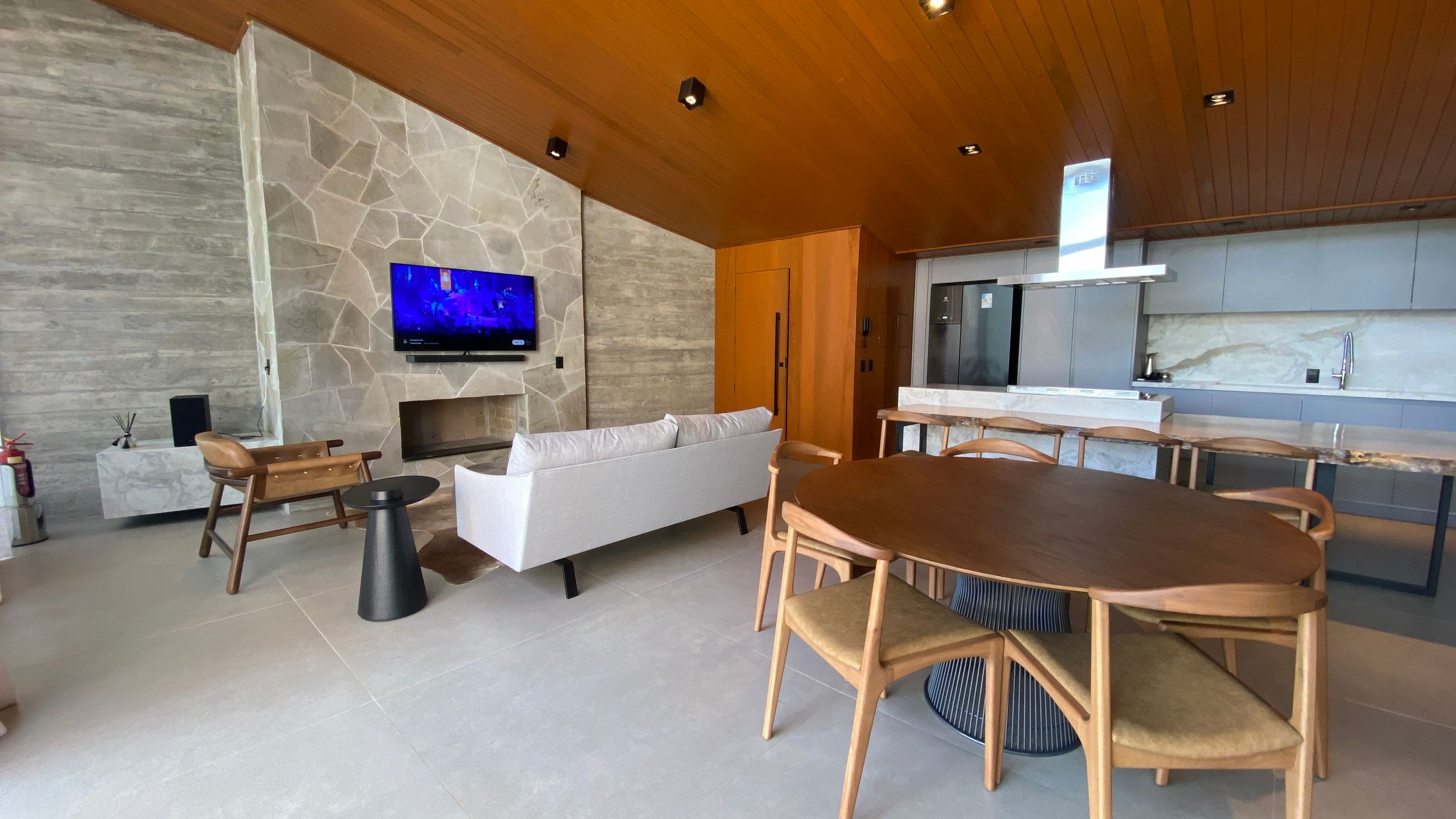 Apartamento 2 quartos sendo 2 suítes para venda no bairro Bavaria em Gramado