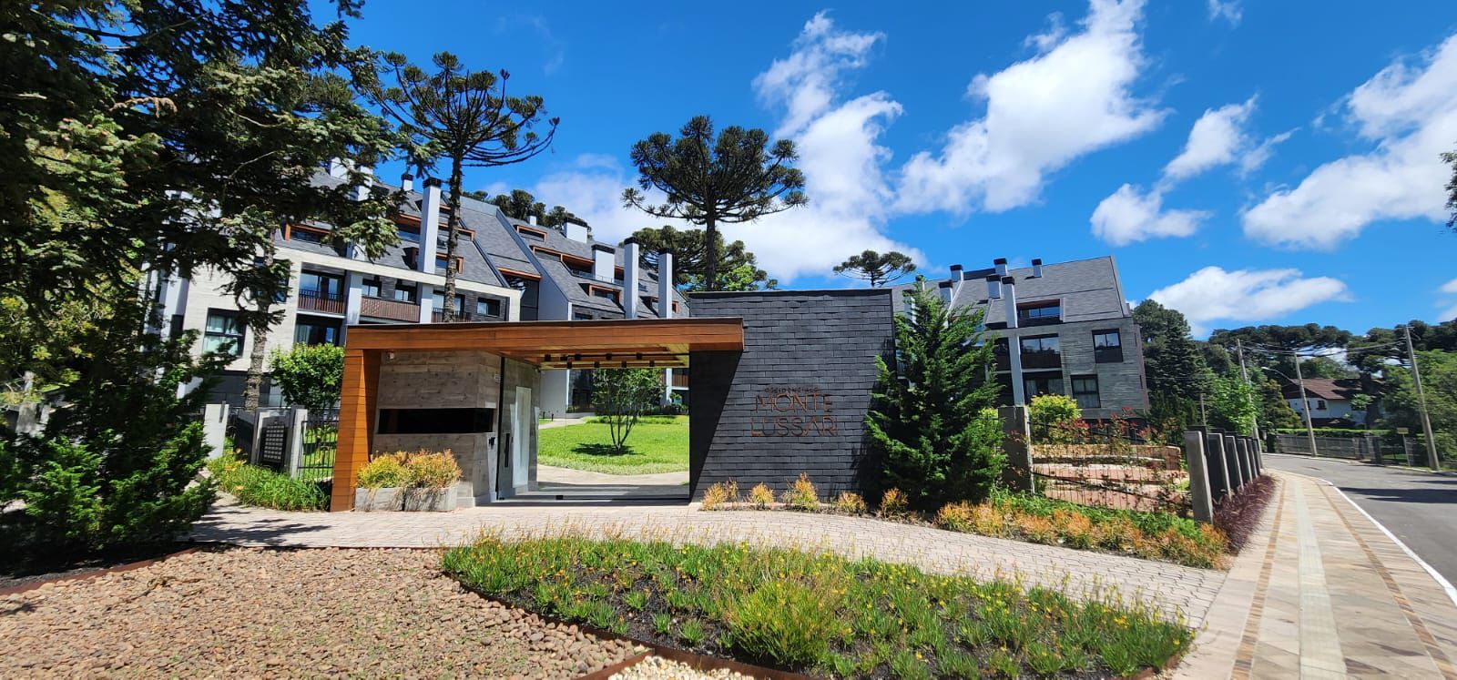 Apartamento 2 quartos sendo 2 suítes para venda no bairro Bavaria em Gramado