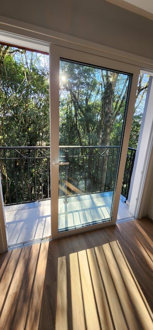 Apartamento 2 quartos sendo 2 suítes para venda no bairro Av. Central em Gramado