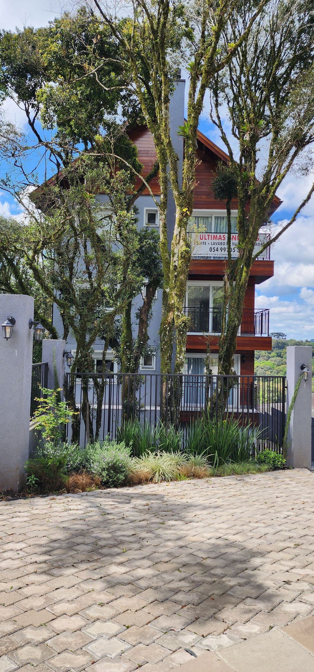 Apartamento 2 quartos sendo 2 suítes para venda no bairro Av. Central em Gramado