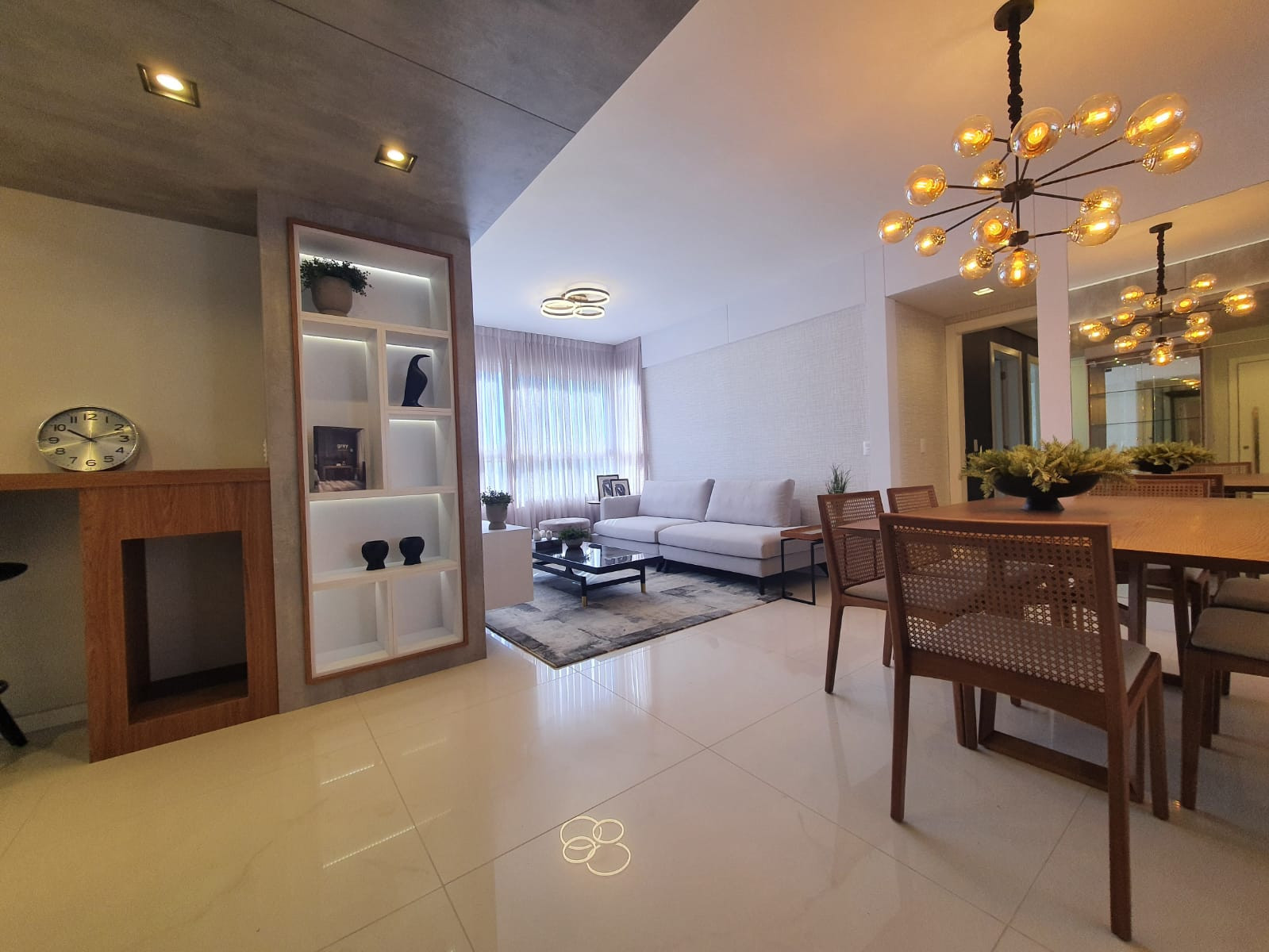 Apartamento para venda no bairro Panazzolo em Caxias do Sul