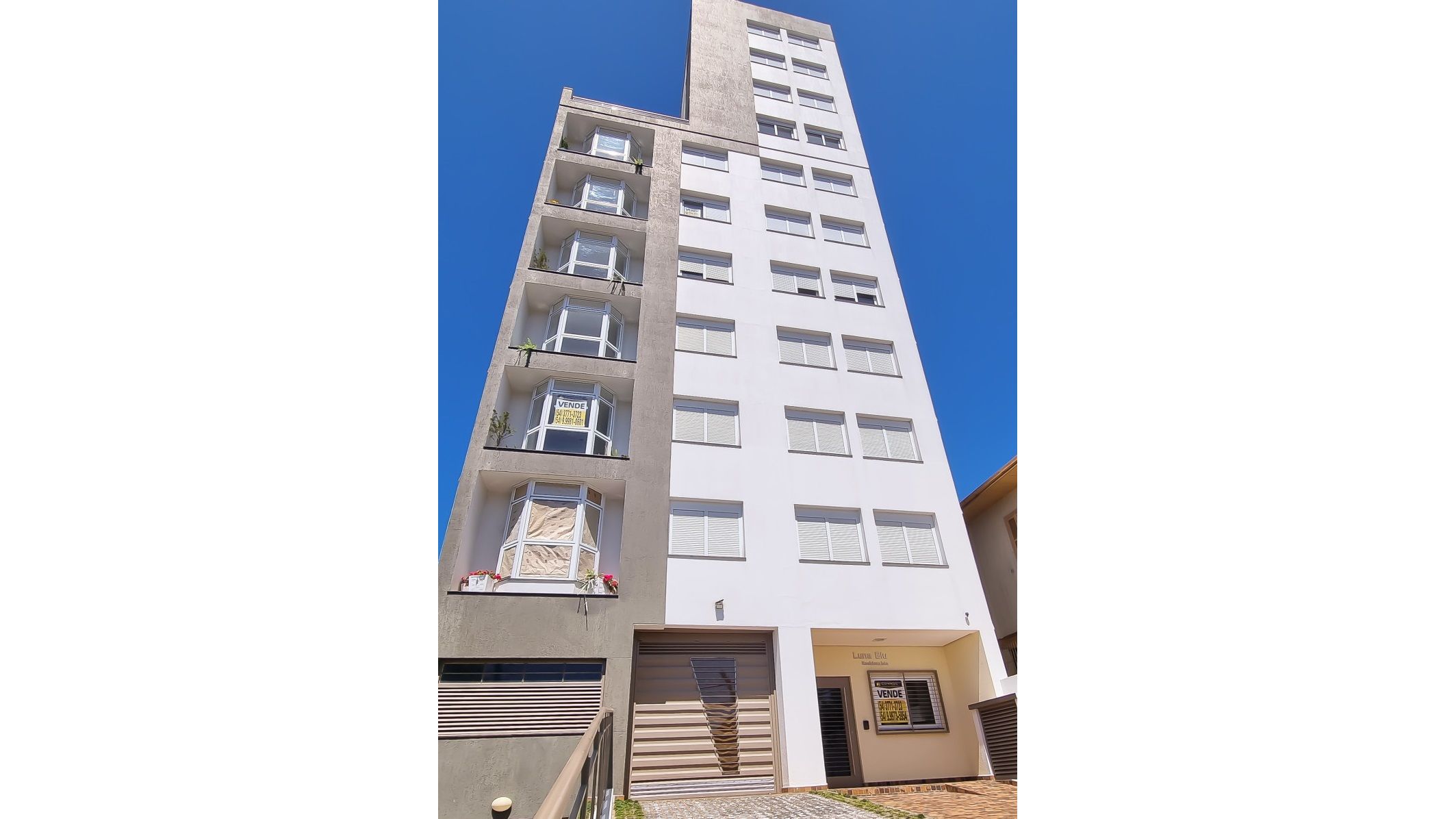 Apartamento 2 quartos sendo 1 suíte para venda no bairro Rio Branco em Caxias do Sul