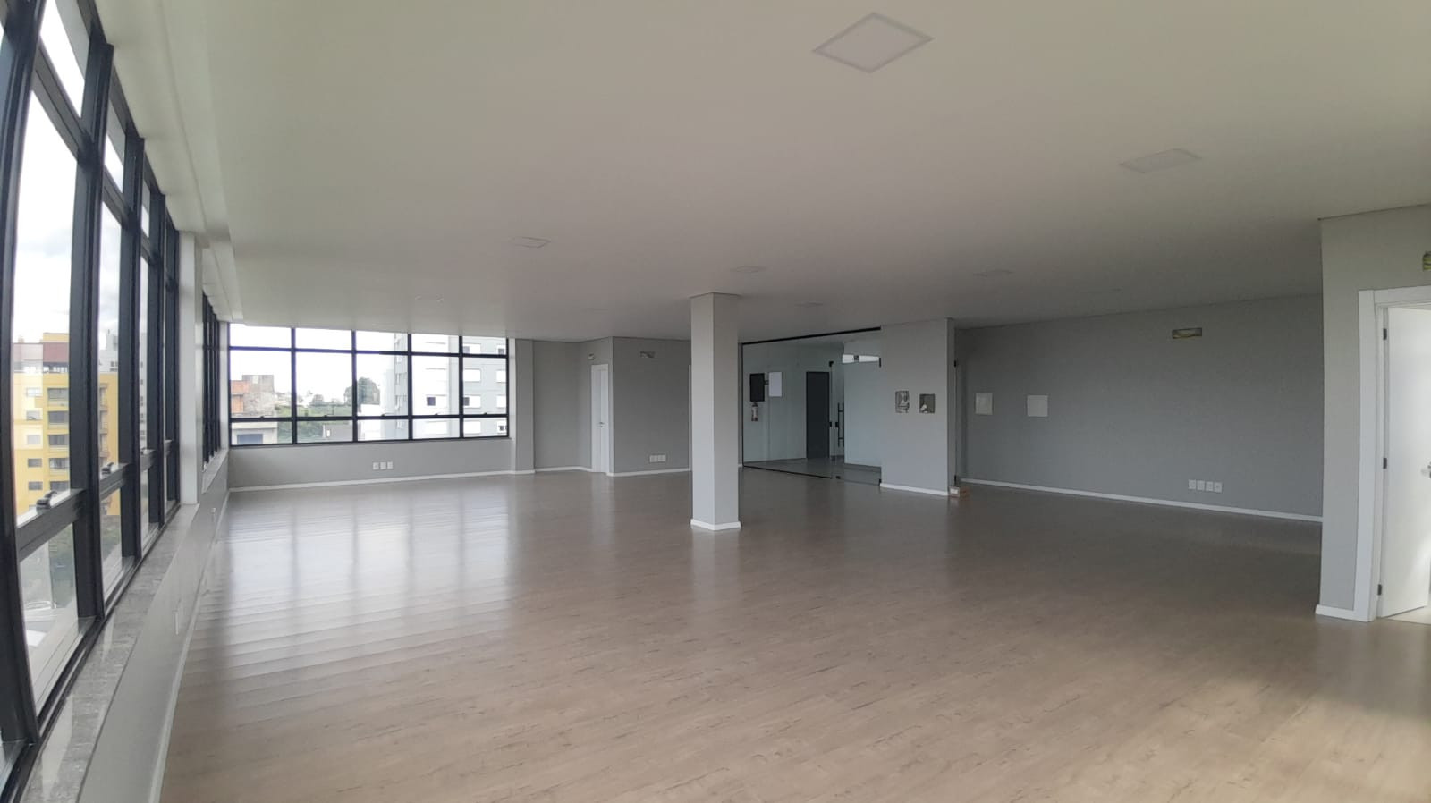 Sala Comercial Aérea para venda no bairro Centro em Farroupilha