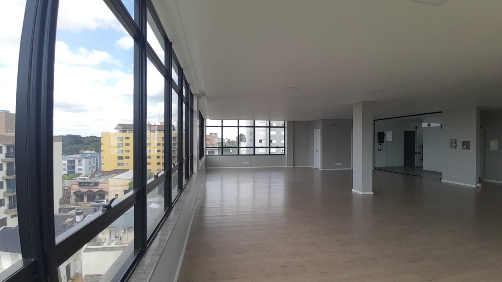 Sala Comercial Aérea para venda no bairro Centro em Farroupilha