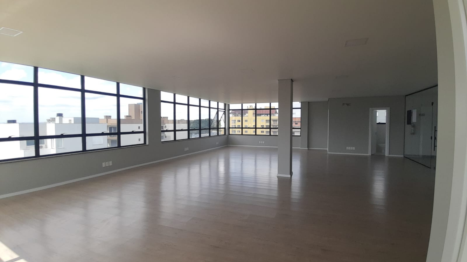 Sala Comercial Aérea para venda no bairro Centro em Farroupilha