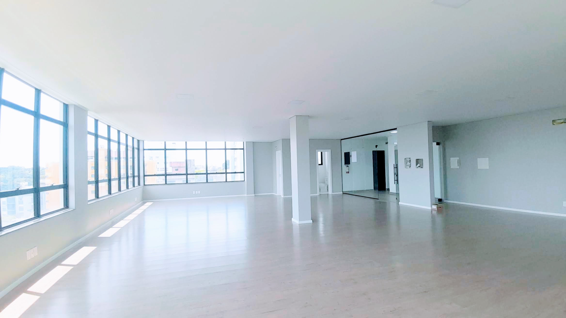 Sala Comercial Aérea para venda no bairro Centro em Farroupilha