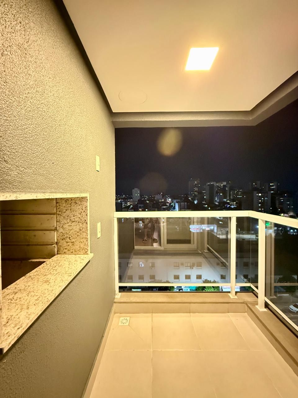 Apartamento 2 quartos para venda no bairro Centro em Caxias do Sul