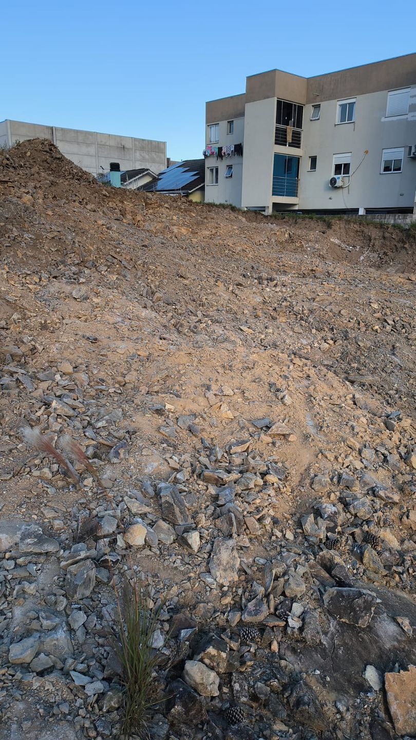 Lote para venda no bairro Nossa Senhora das Graças  em Caxias do Sul