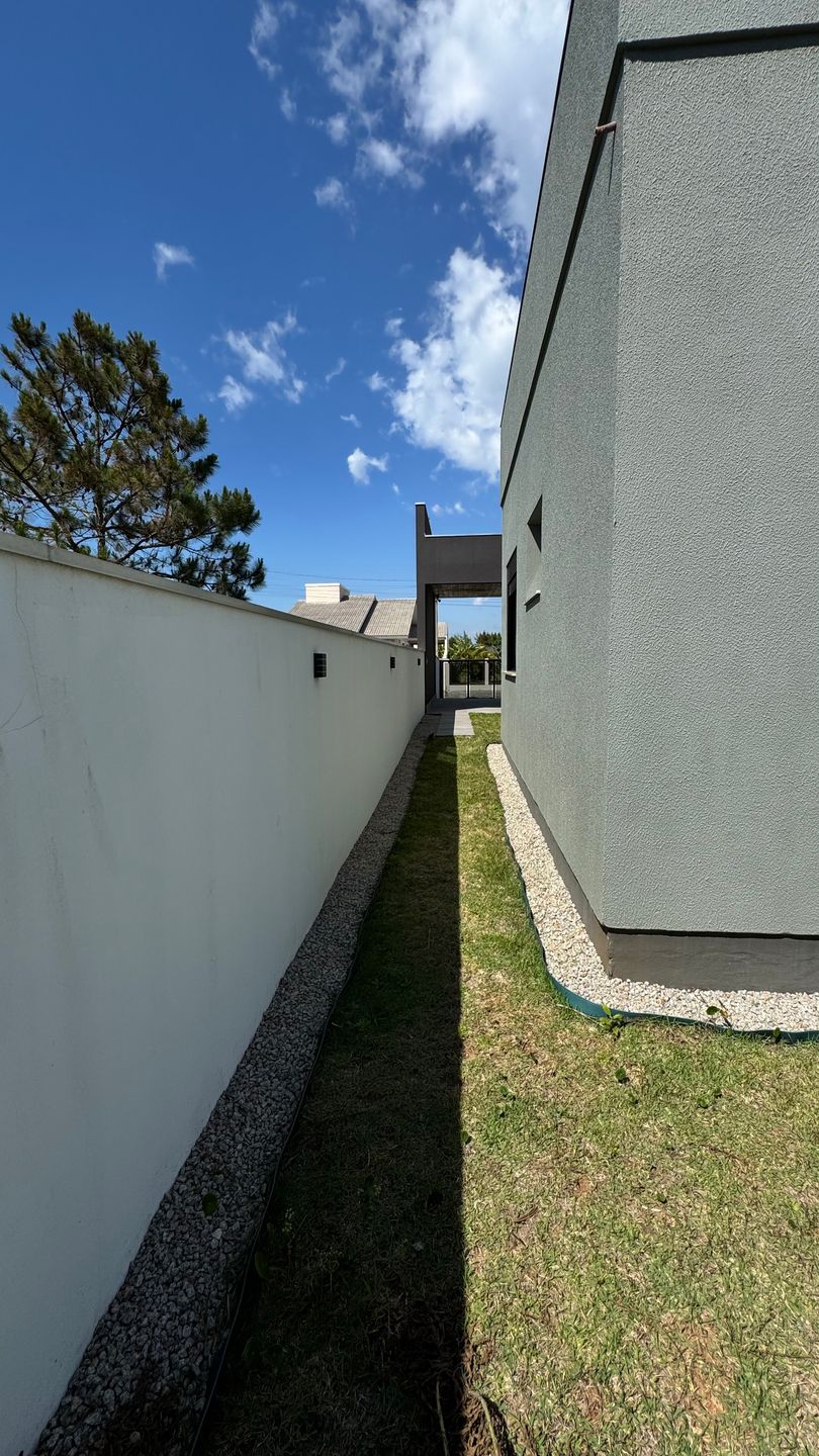 Casa 3 quartos sendo 1 suíte para venda no bairro Balneário Rosa do Mar em Passo de Torres