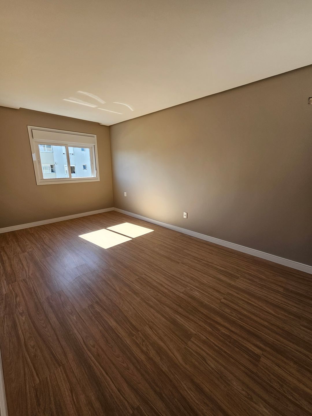 Apartamento 3 quartos sendo 3 suítes para venda no bairro Nossa Senhora de Lourdes em Caxias do Sul