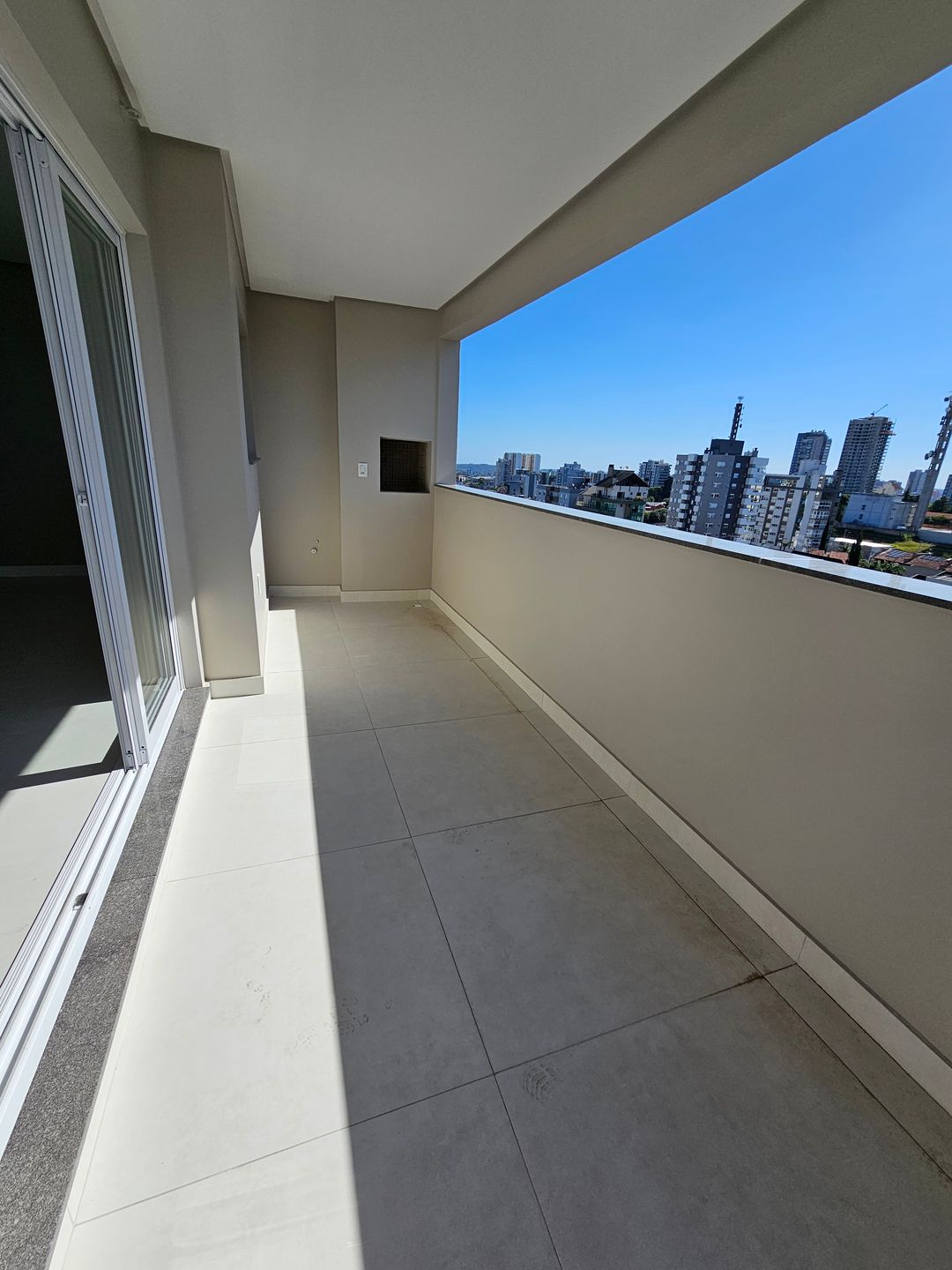 Apartamento 3 quartos sendo 3 suítes para venda no bairro Nossa Senhora de Lourdes em Caxias do Sul