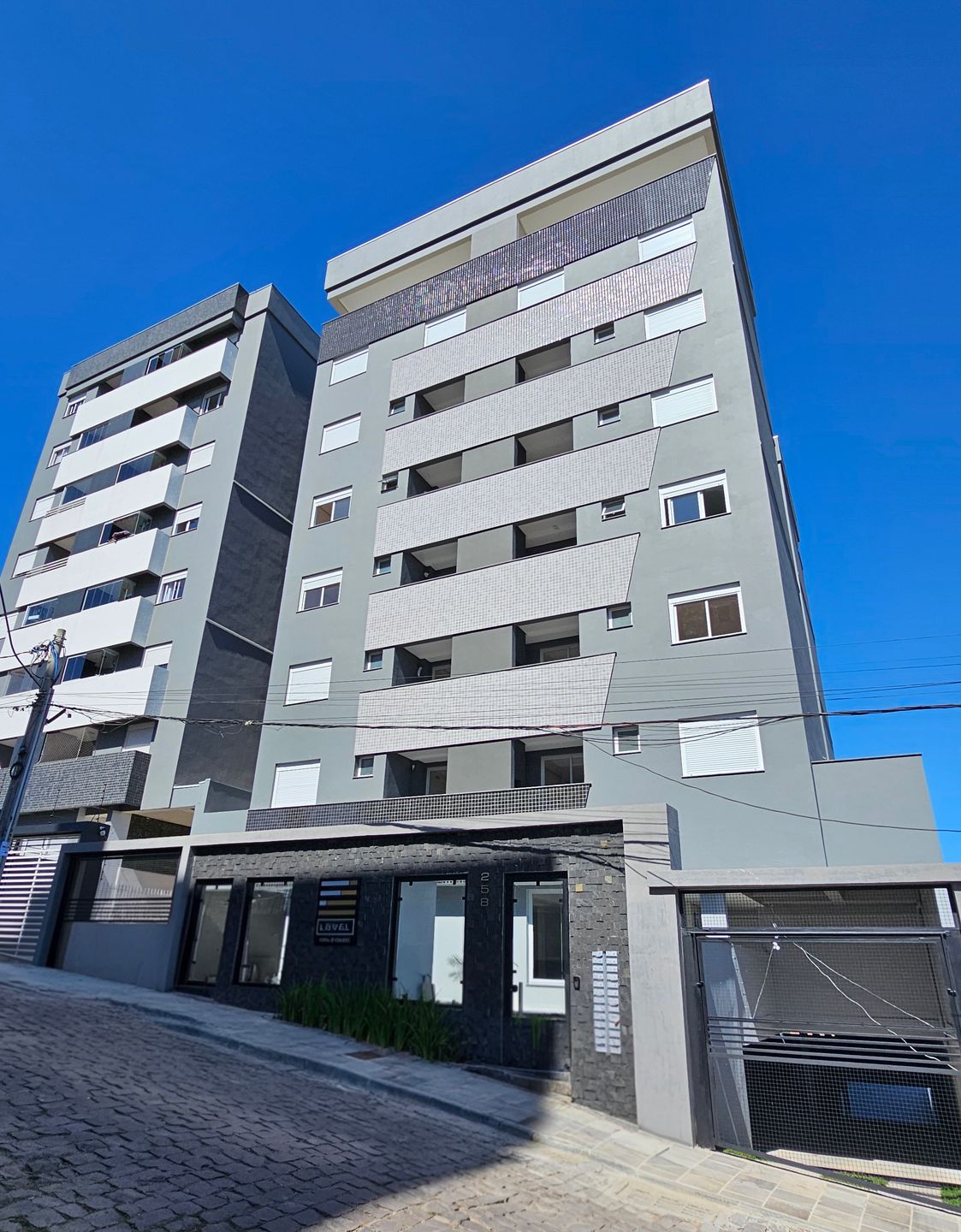 Apartamento 3 quartos sendo 3 suítes para venda no bairro Nossa Senhora de Lourdes em Caxias do Sul