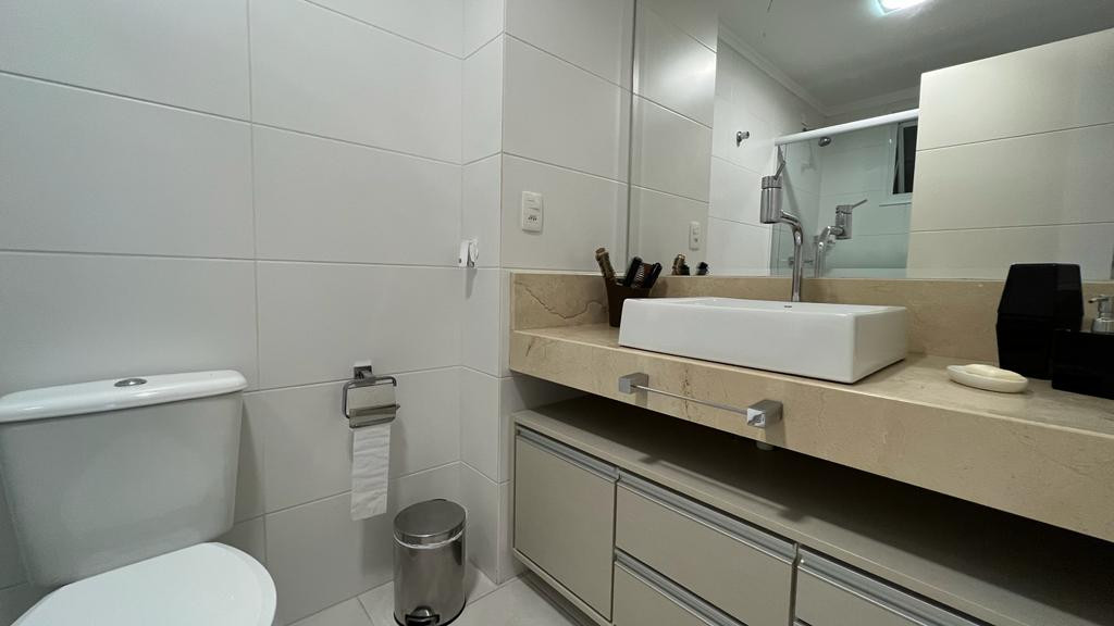 Apartamento à venda com 3 quartos, 120m² - Foto 17