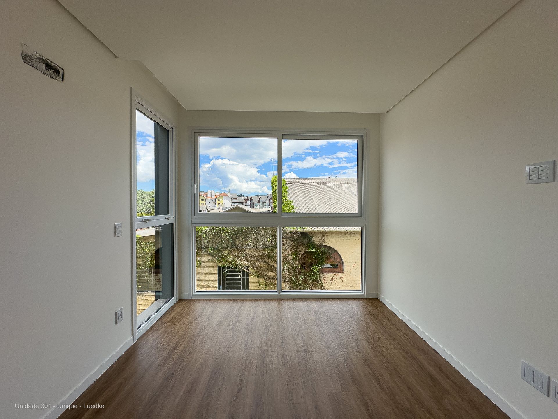 Apartamento 2 quartos sendo 2 suítes para venda no bairro Floresta em Gramado