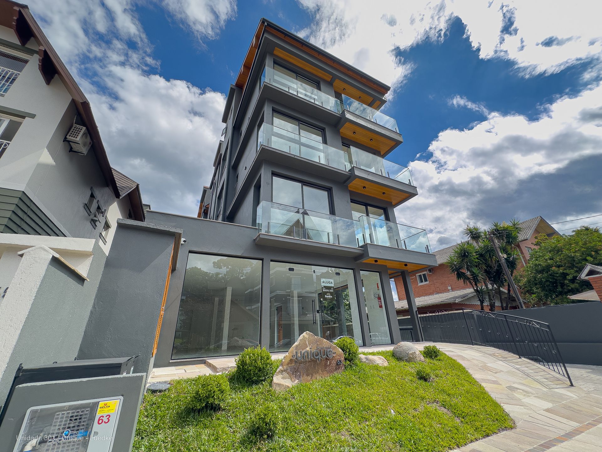 Apartamento 2 quartos sendo 2 suítes para venda no bairro Floresta em Gramado