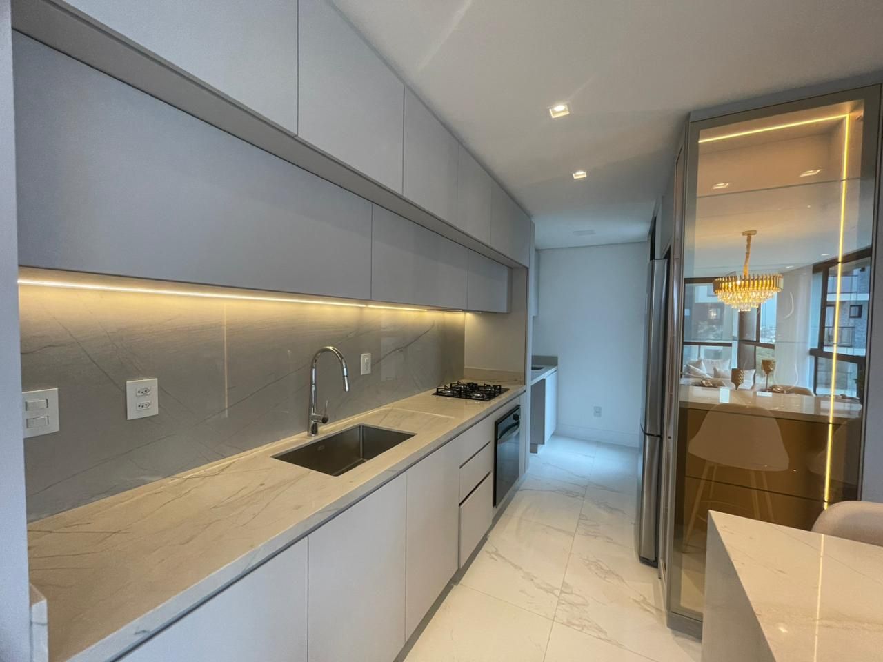 Apartamento 3 quartos sendo 1 suíte para venda no bairro Centro em Torres