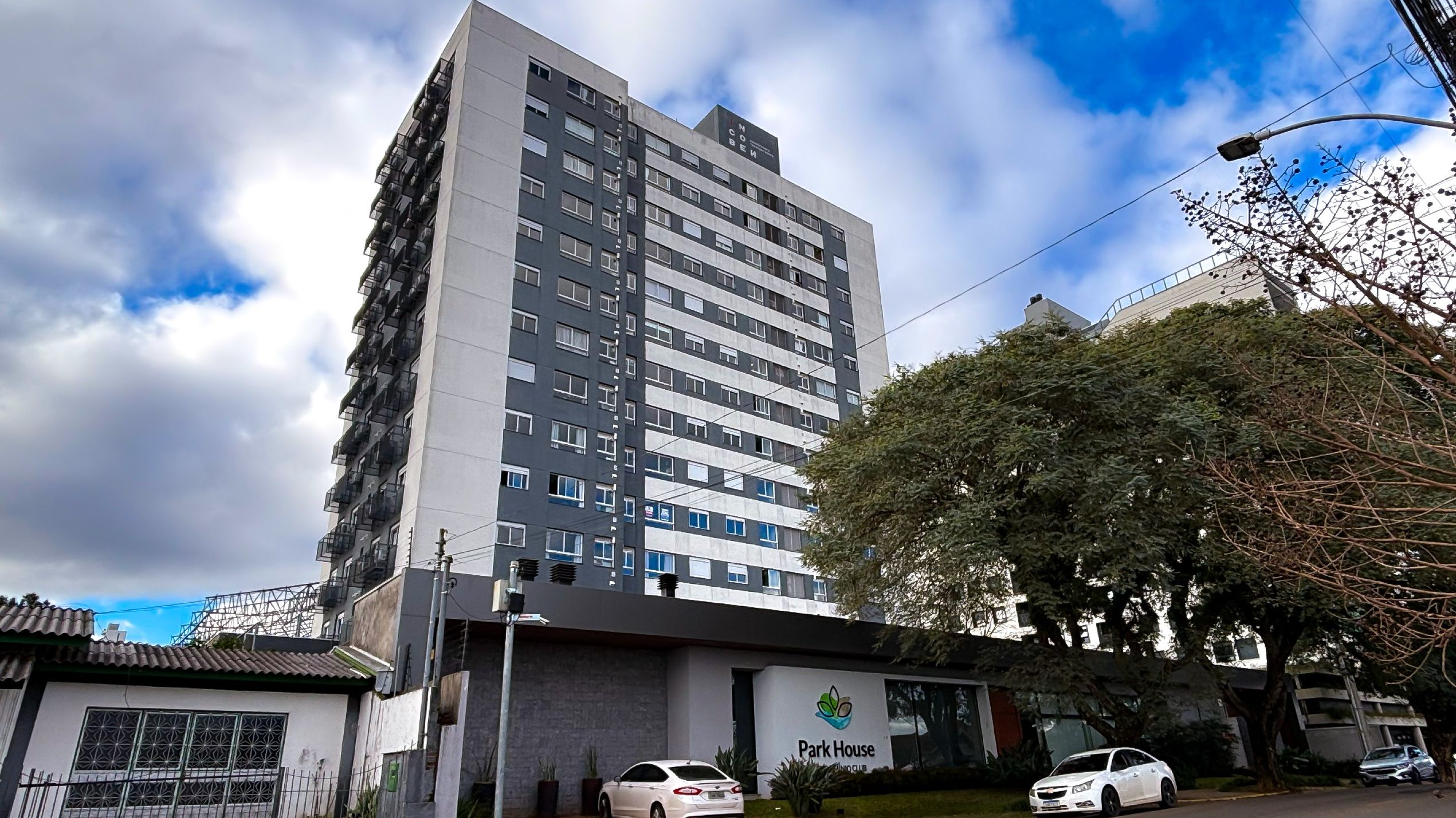 Apartamento para venda no bairro Vila Lucas Araujo em Passo Fundo