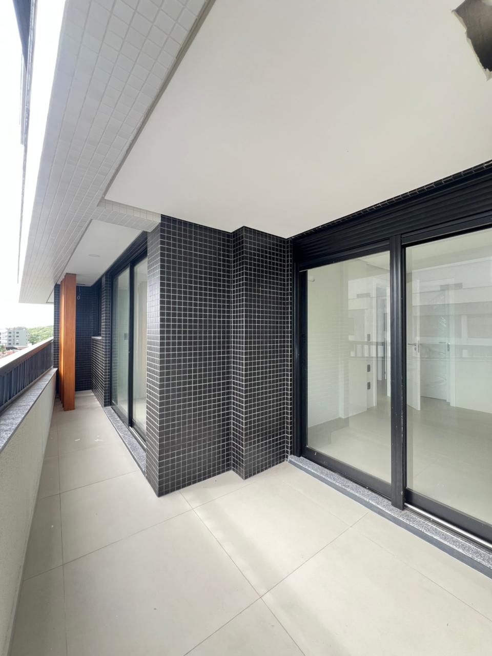 Apartamento 2 quartos sendo 2 suítes para venda no bairro Praia da Cal em Torres