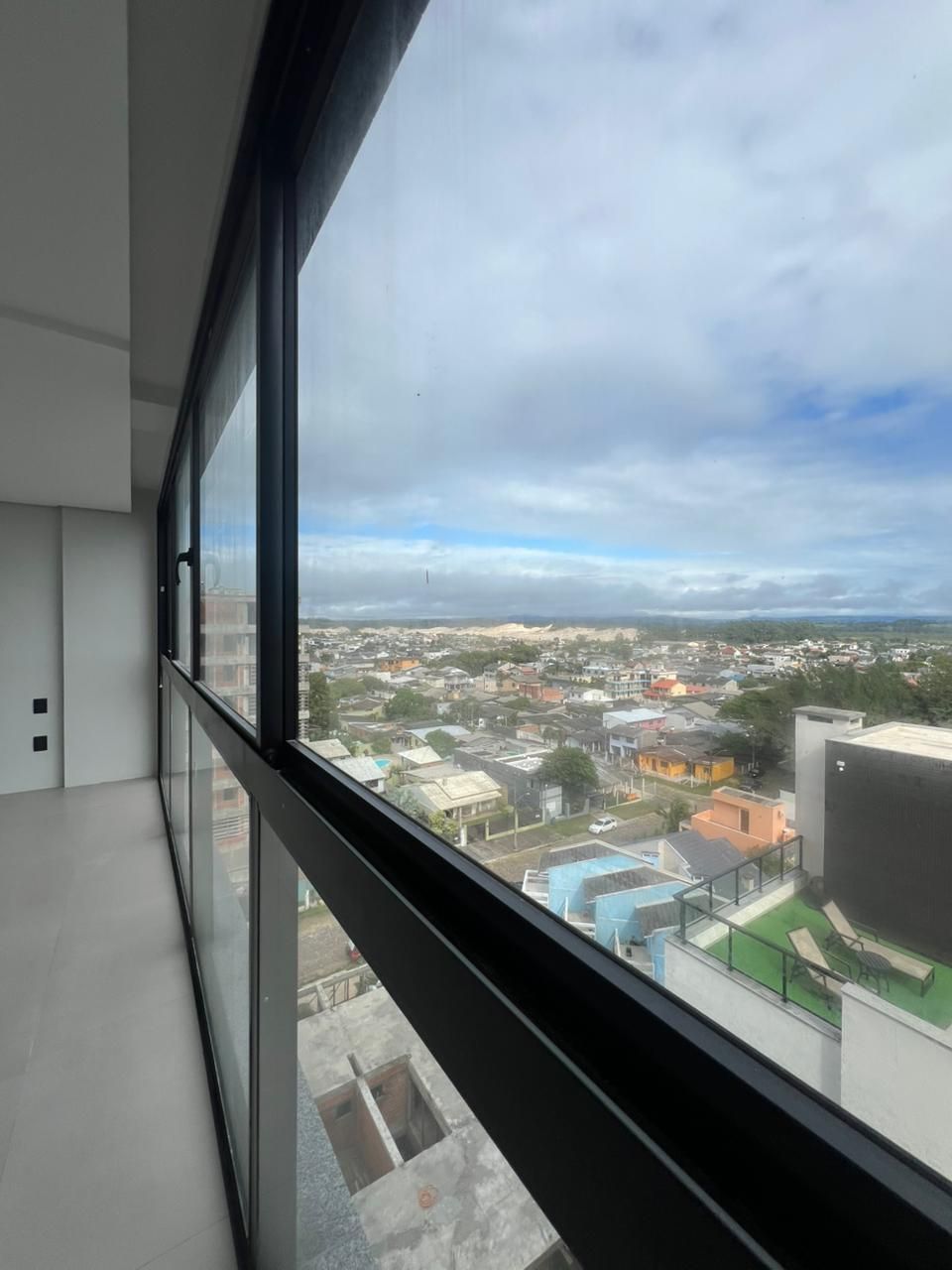 Apartamento 2 quartos sendo 2 suítes para venda no bairro Praia da Cal em Torres