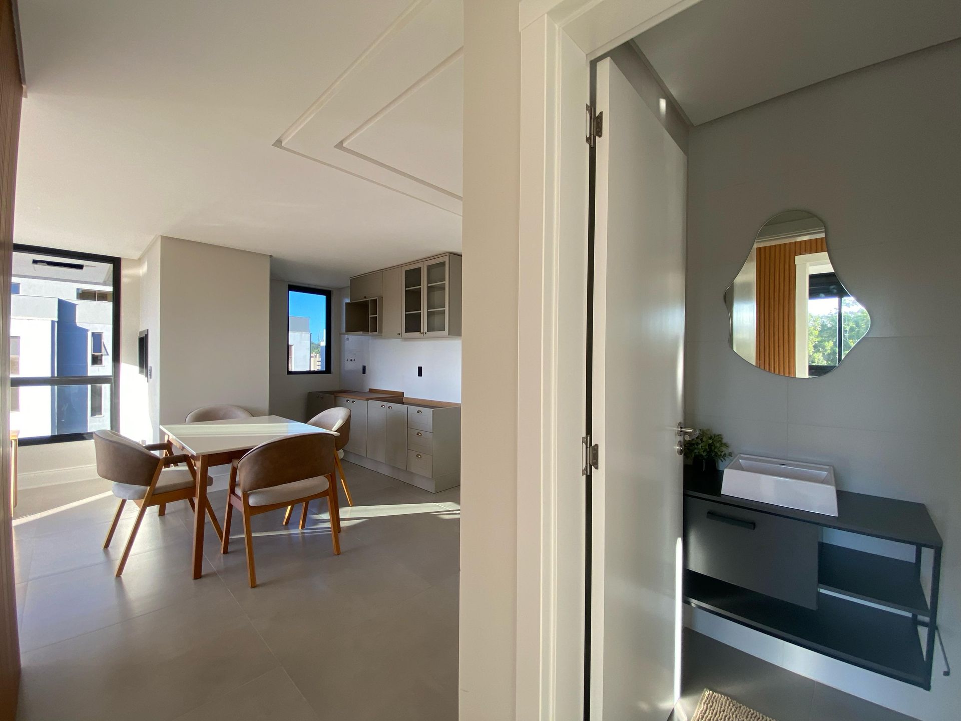 Apartamento 2 quartos sendo 1 suíte para venda no bairro Praia da Cal em Torres