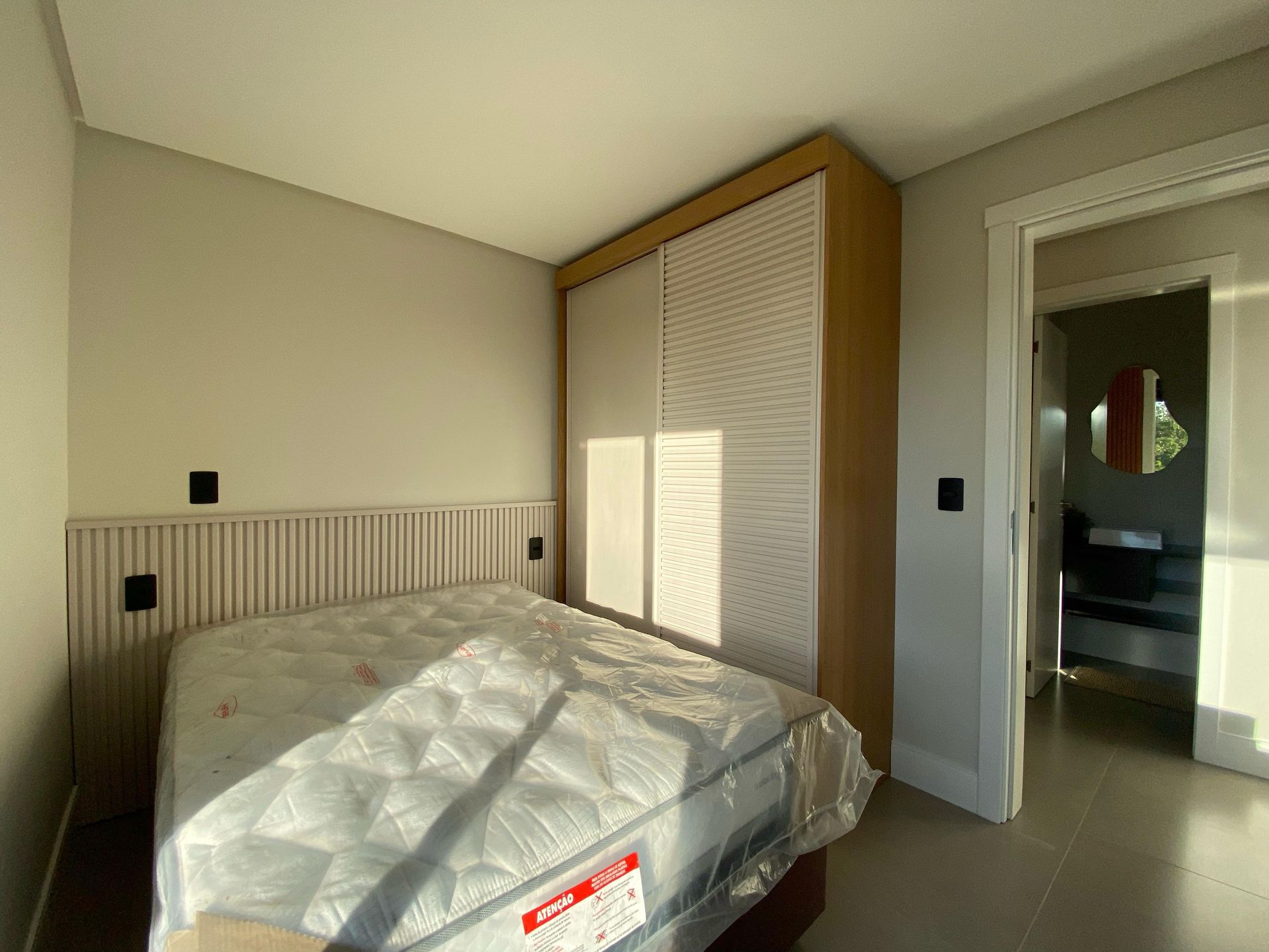 Apartamento 2 quartos sendo 1 suíte para venda no bairro Praia da Cal em Torres