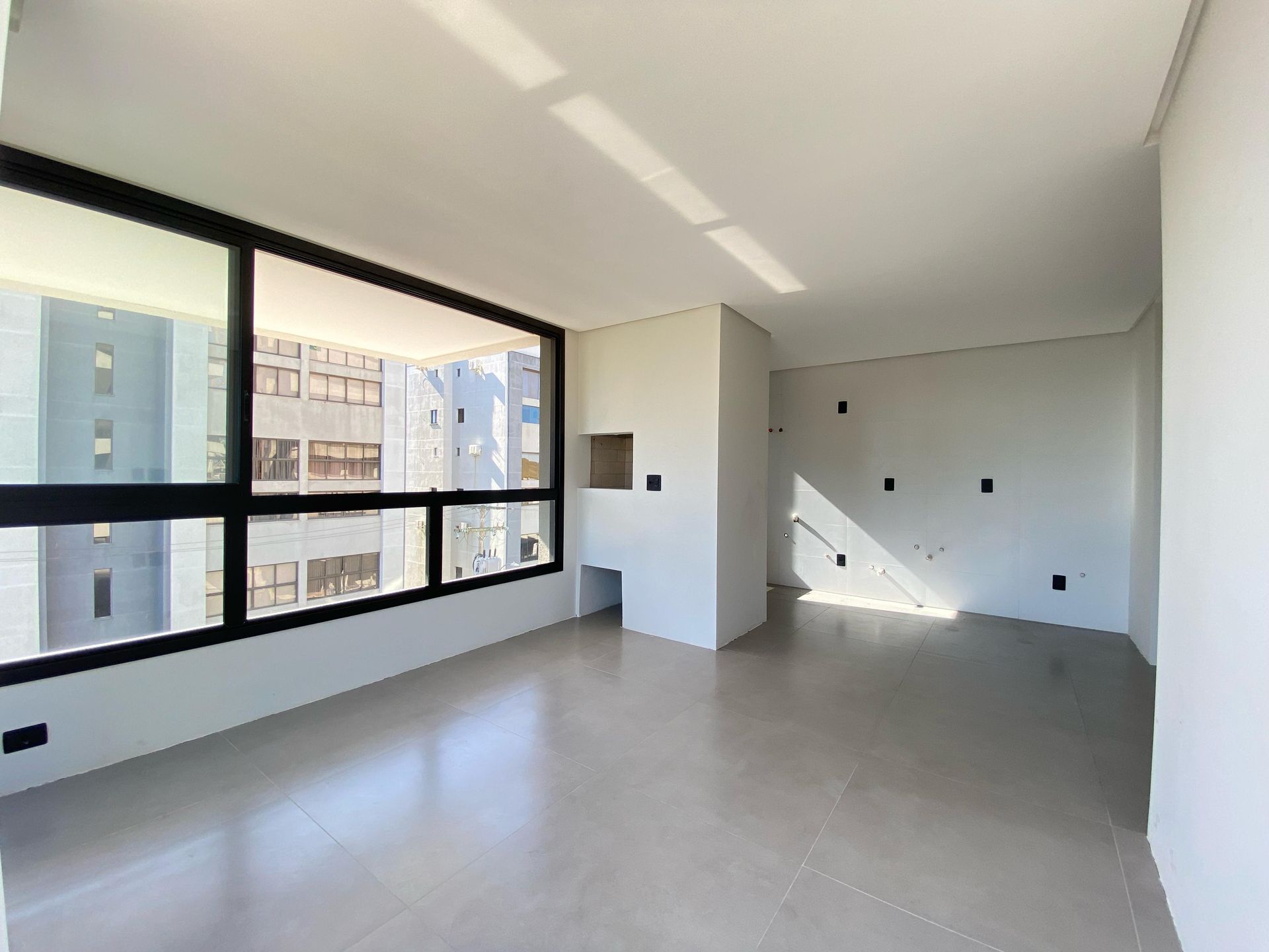 Apartamento 2 quartos sendo 1 suíte para venda no bairro Praia da Cal em Torres
