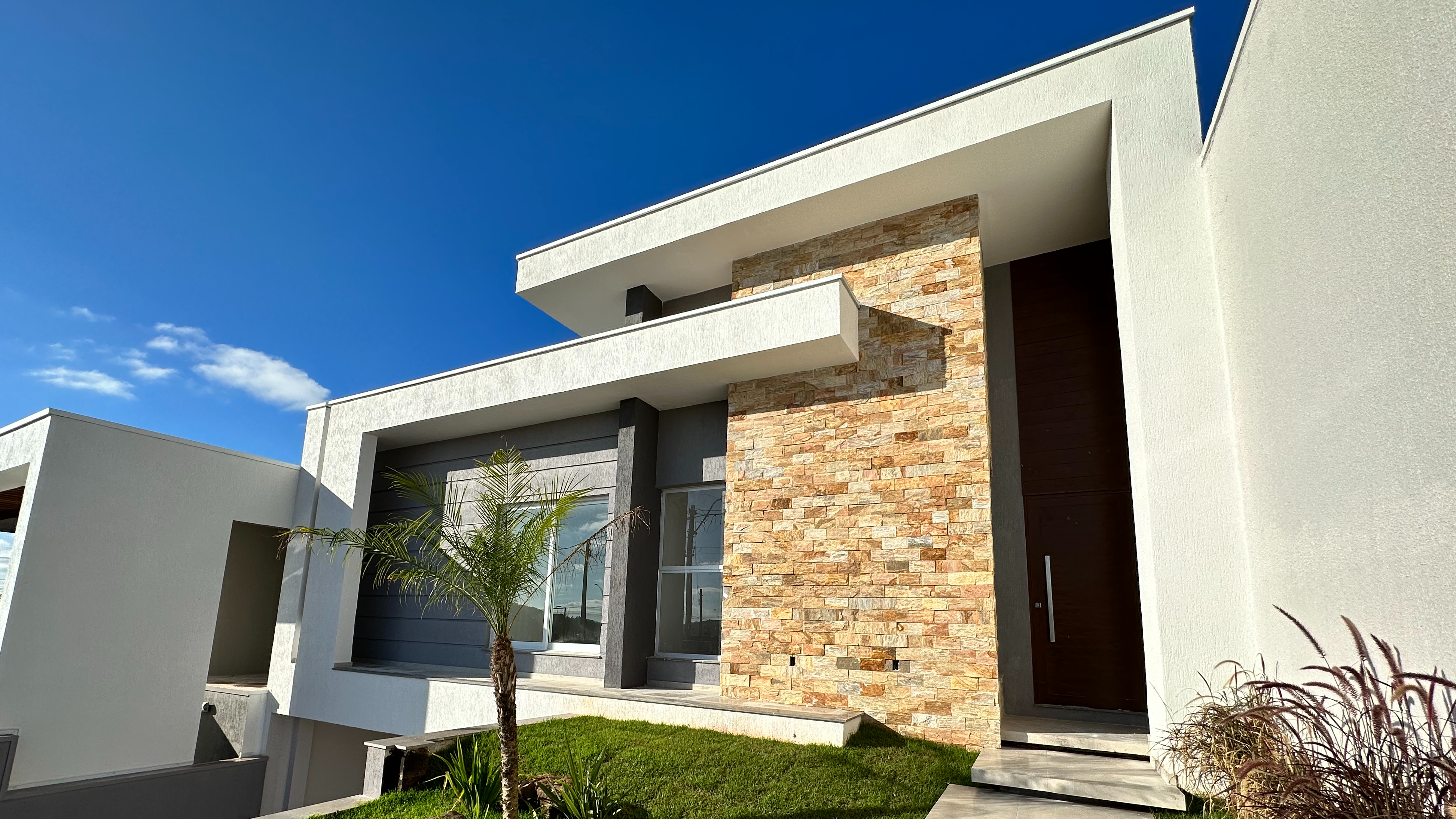 Excelente casa à venda no Balneário Praia Real em Torres/RS