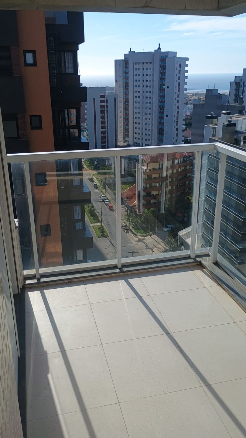 Cobertura para venda no bairro Predial em Torres