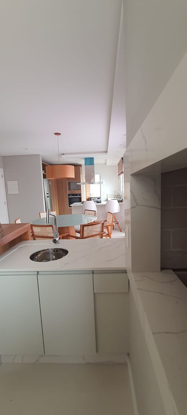 Cobertura para venda no bairro Predial em Torres