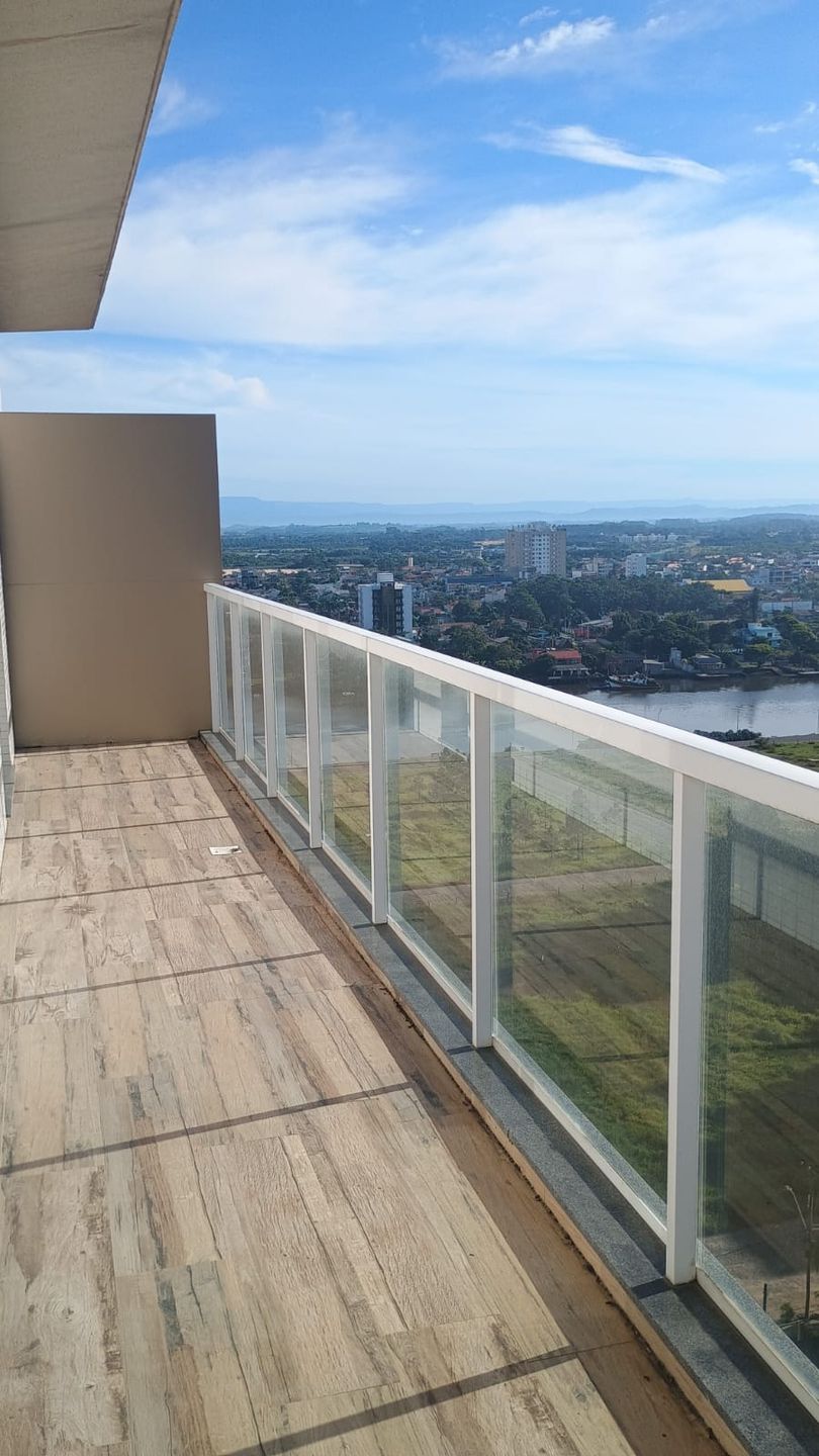 Cobertura para venda no bairro Predial em Torres