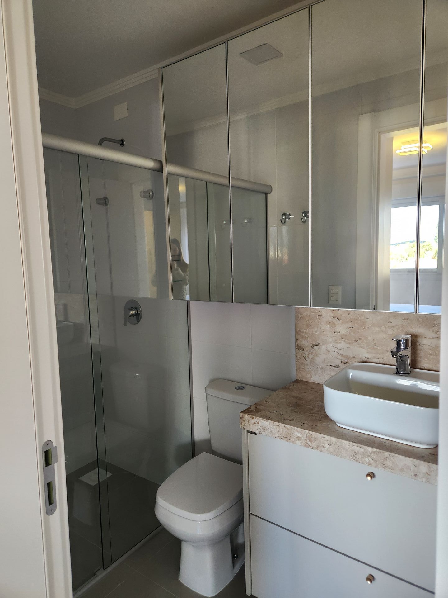 Apartamento 2 quartos sendo 1 suíte para venda no bairro Praia da Cal em Torres